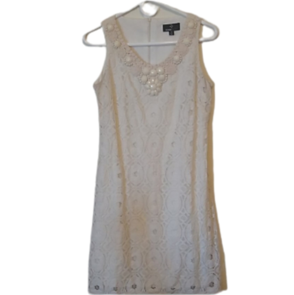 Ronni Nicole Cream Lace Dress